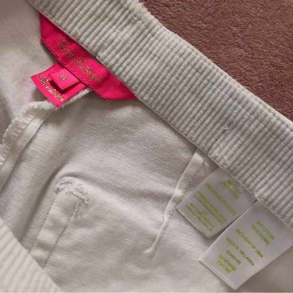 Lilly Pulitzer - Picture 3 of 9